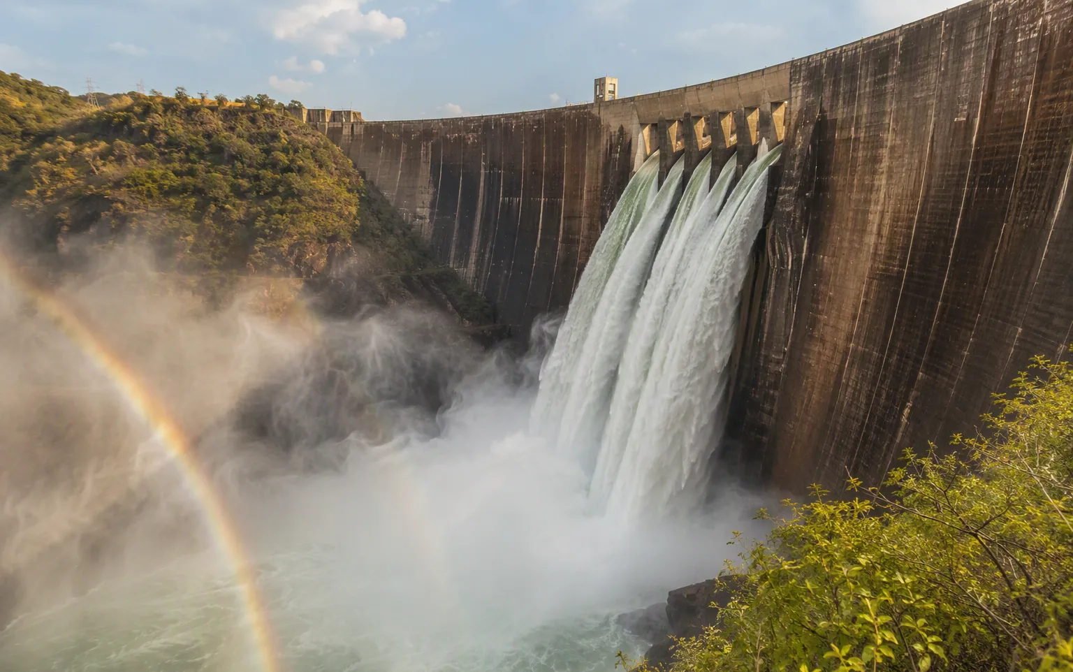Kariba Dam with spillway gates open